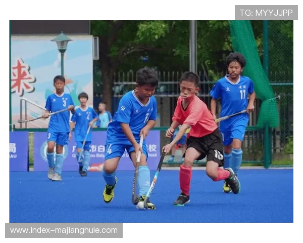 都江堰永丰小学小将：从校级队伍到全国冠军，曲棍球锤炼永不言弃精神